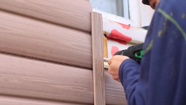 Best Residential Vinyl Siding Installation  in Monument Hills, CA
